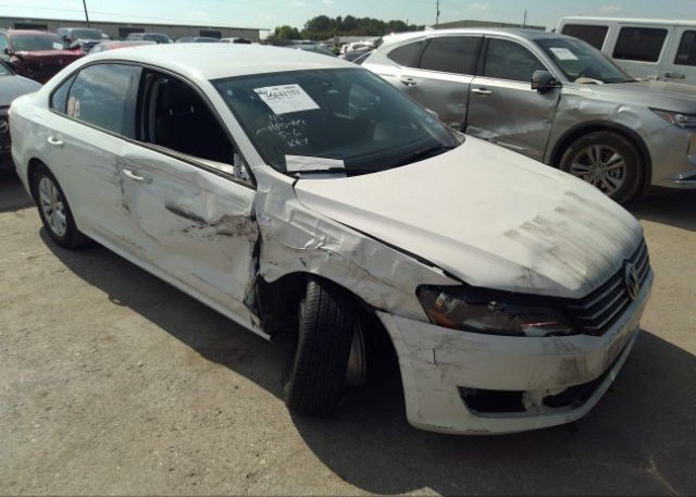 2015 VOLKSWAGEN PASSAT image