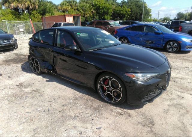 2022 ALFA ROMEO GIULIA image